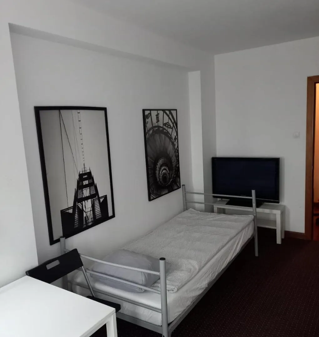 Pokoje Centrum/ Rooms In Centre ワルシャワ